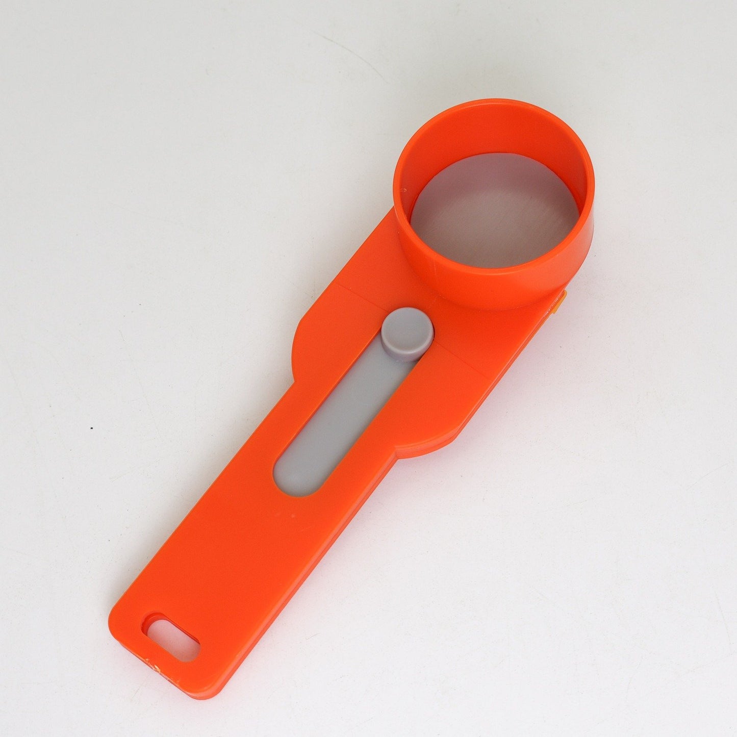🔥Practical and compact coffee scoop funnel with sliding measuring function