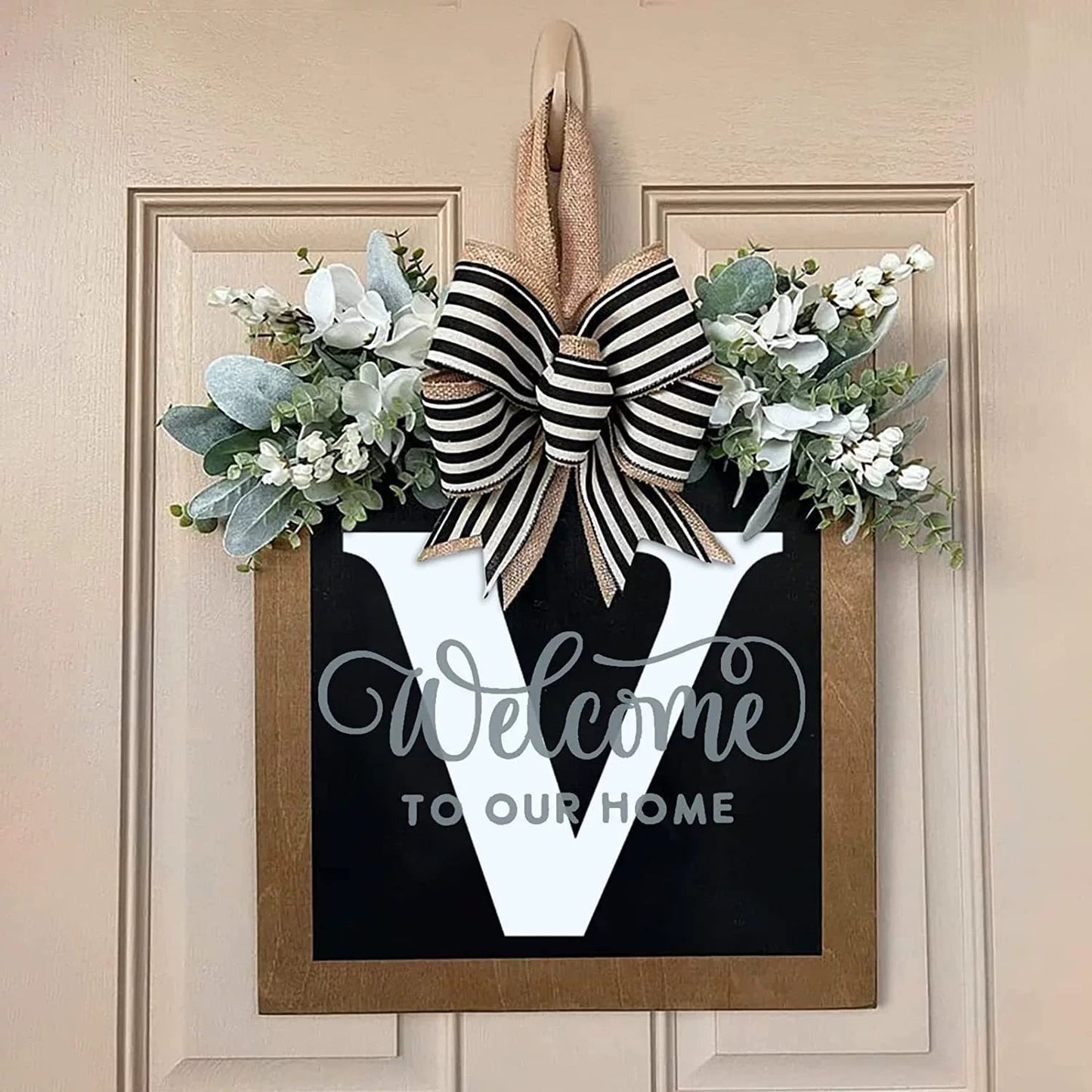 Letter & Leaf Design Door Hanger