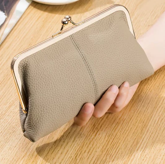 💥Premium Genuine Leather Long Wallet – ✨Timeless Elegance, Unbeatable Price💕