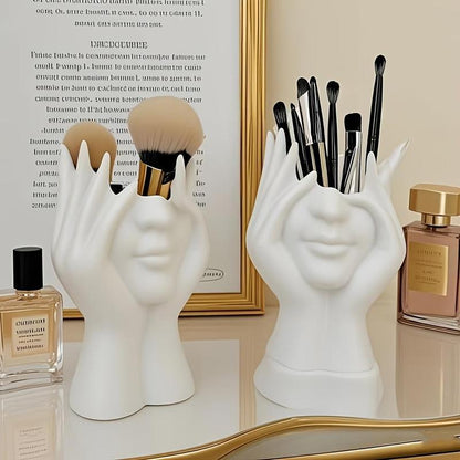 Creative hand-shaped makeup brush holder  flower stand🎁Buy 2 Free Shipping