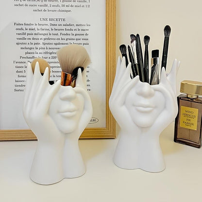 Creative hand-shaped makeup brush holder  flower stand🎁Buy 2 Free Shipping