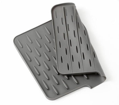 Non-Spill Silicone Worktop Saver – Heat-Resistant & Non-Slip Mat for Drip-Free Drying