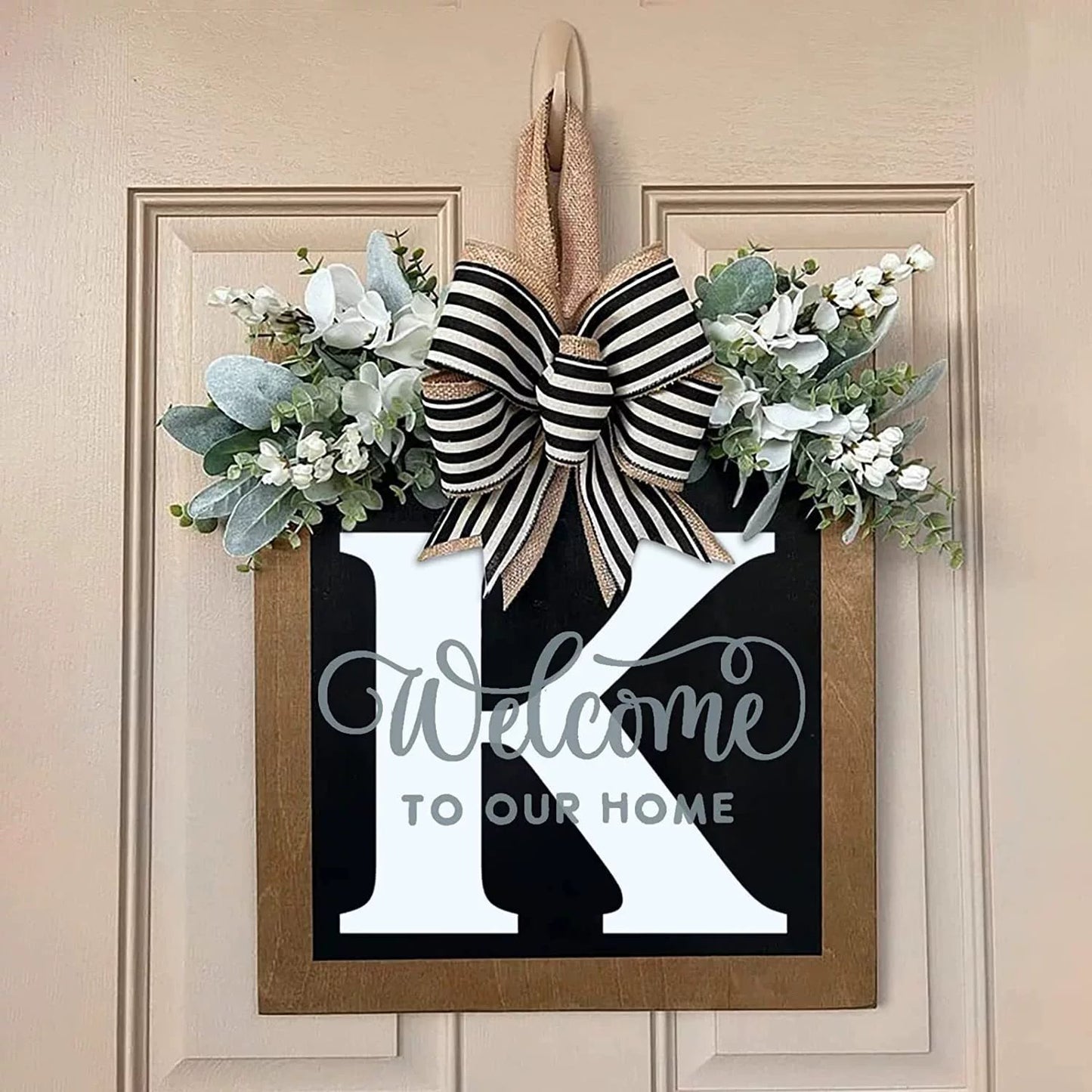Letter & Leaf Design Door Hanger